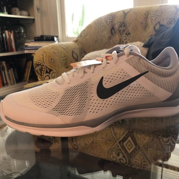 Nike In-Season TR 5 Women's Cross-Trainers - Picture 1 of 7